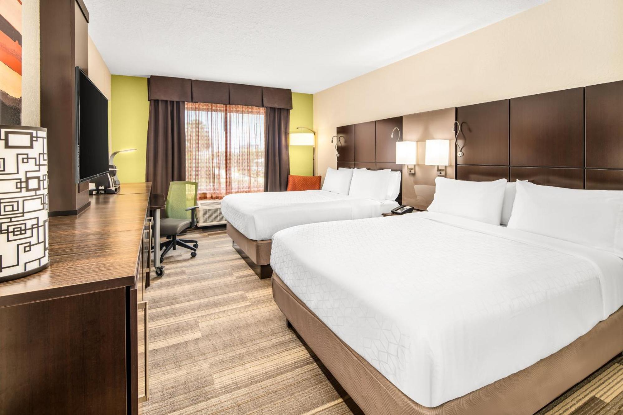 Holiday Inn Express Ft Lauderdale Cruise-Airport By Ihg Fort Lauderdale Buitenkant foto