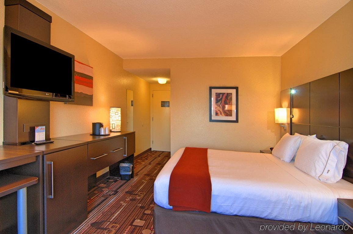 Holiday Inn Express Cruise Airport, An Ihg Hotel Fort Lauderdale Buitenkant foto