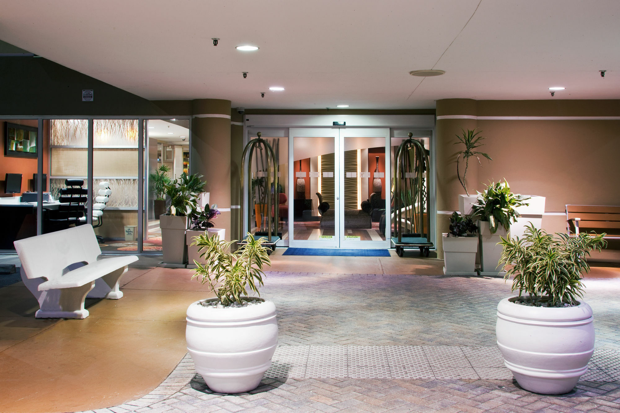 Holiday Inn Express Ft Lauderdale Cruise-Airport By Ihg Fort Lauderdale Buitenkant foto